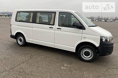 Грузопассажирский фургон Volkswagen Transporter 2015 в 
