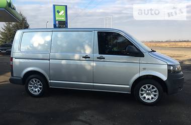 Вантажопасажирський фургон Volkswagen Transporter 2011 в Хусті