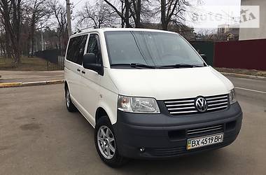 Вантажопасажирський фургон Volkswagen Transporter 2008 в Києві