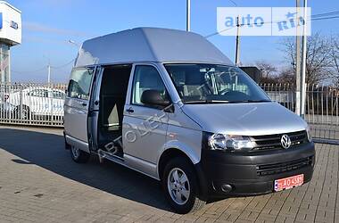 Грузопассажирский фургон Volkswagen Transporter 2015 в Хмельницком