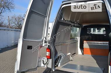 Грузопассажирский фургон Volkswagen Transporter 2015 в Хмельницком