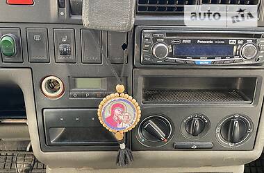 Мінівен Volkswagen Transporter 2001 в 
