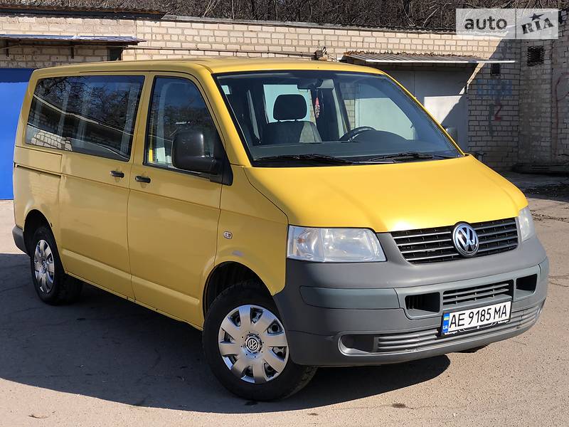Вантажопасажирський фургон Volkswagen Transporter 2008 в 