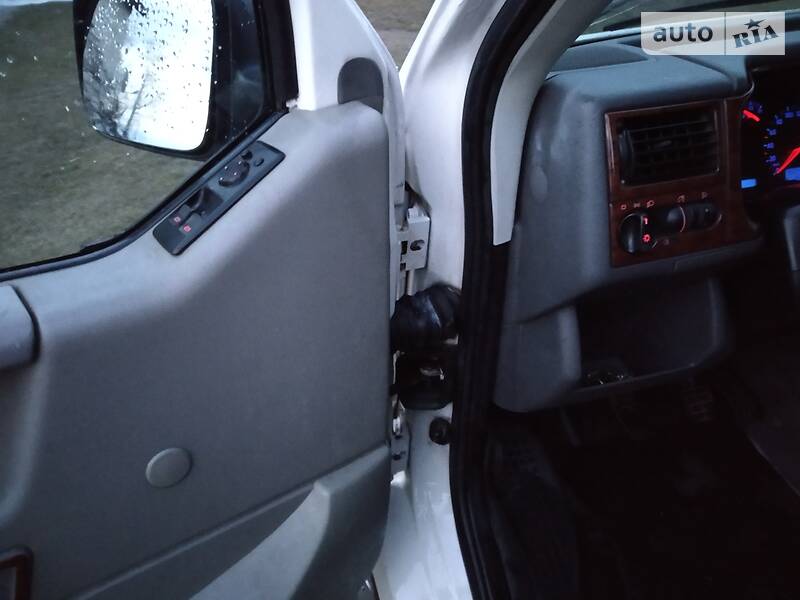 Volkswagen Transporter 2000 в Маневичах