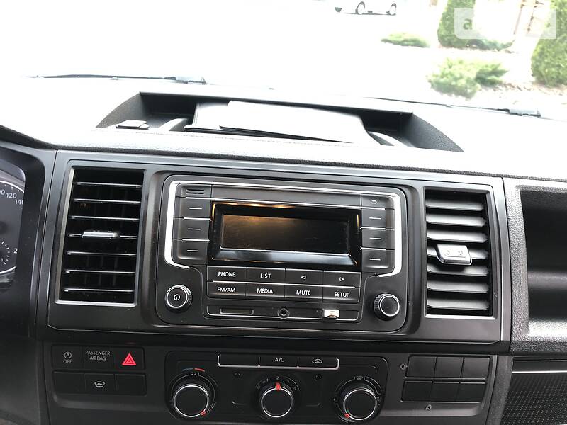 Вантажопасажирський фургон Volkswagen Transporter 2018 в Береговому фото 29 Вантажопасажирський фургон Volkswagen Transporter 2018 в Береговому