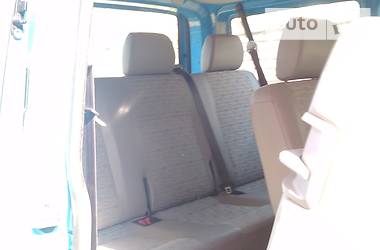 Мінівен Volkswagen Transporter 2011 в 
