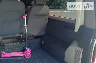 Вантажопасажирський фургон Volkswagen Transporter 2012 в 