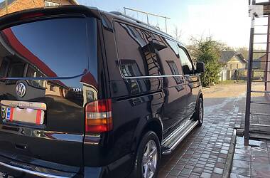 Мінівен Volkswagen Transporter 2004 в 