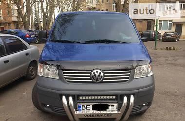  Volkswagen Transporter 2006 в 