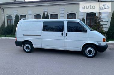 Мінівен Volkswagen Transporter 2002 в 