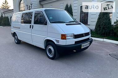 Мінівен Volkswagen Transporter 2002 в 