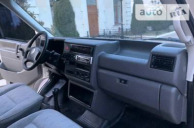 Мінівен Volkswagen Transporter 2002 в 