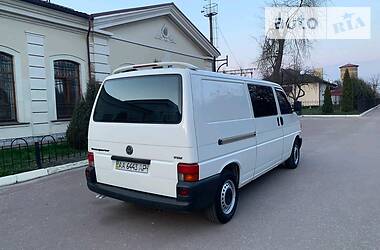 Мінівен Volkswagen Transporter 2002 в 