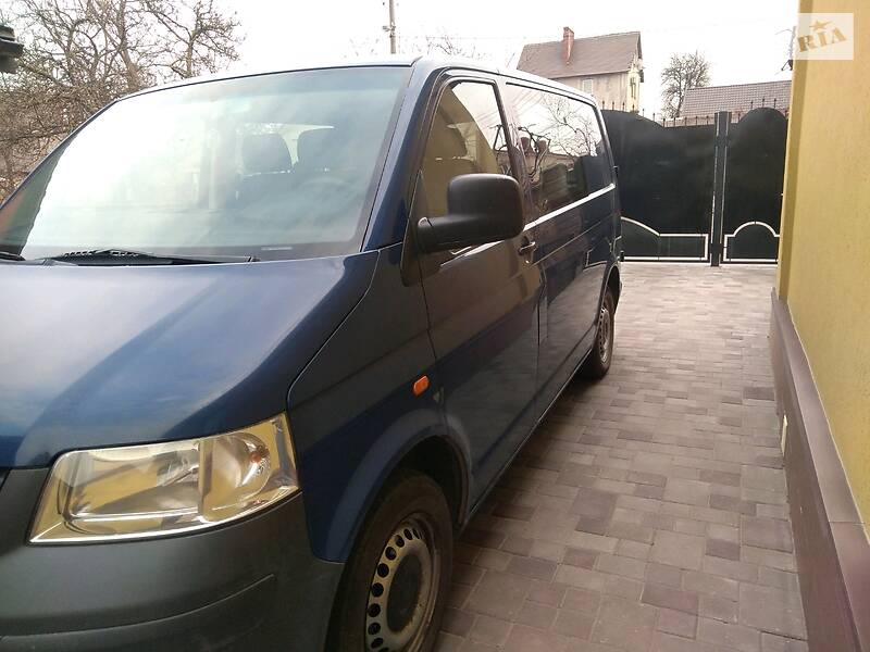 Volkswagen Transporter 2004 в Рівному
