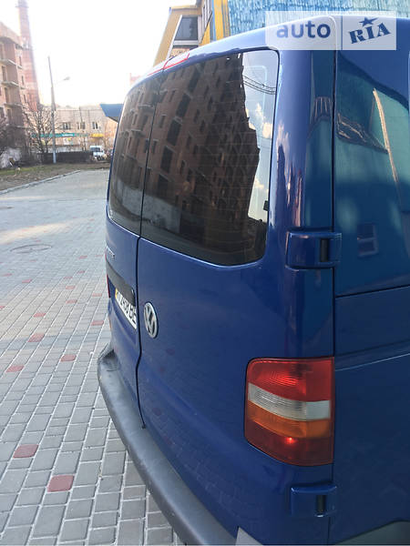 Мінівен Volkswagen Transporter 2004 в Івано-Франківську
