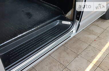 Мінівен Volkswagen Transporter 2011 в 