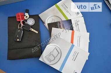Вантажопасажирський фургон Volkswagen Transporter 2016 в 