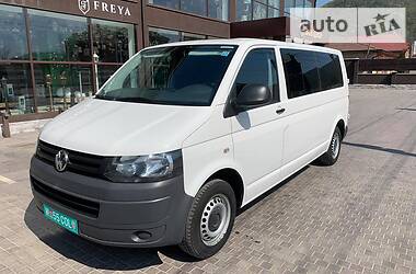 Volkswagen Transporter 2012 в 