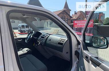  Volkswagen Transporter 2012 в 