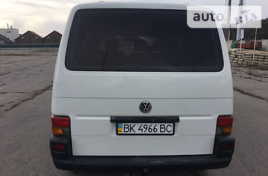Мінівен Volkswagen Transporter 2000 в 