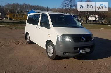 Вантажопасажирський фургон Volkswagen Transporter 2004 в 