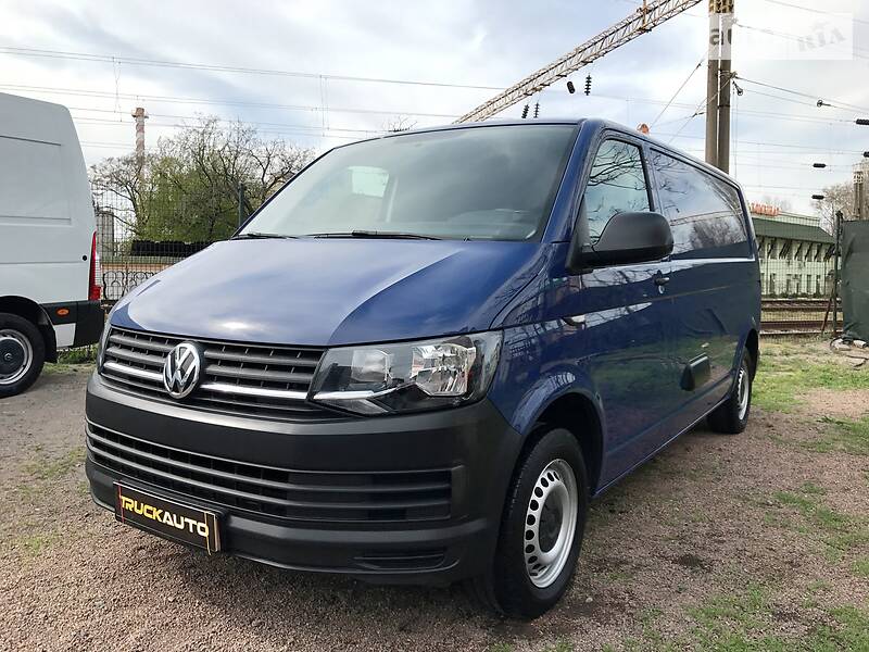 Вантажопасажирський фургон Volkswagen Transporter 2016 в Одесі