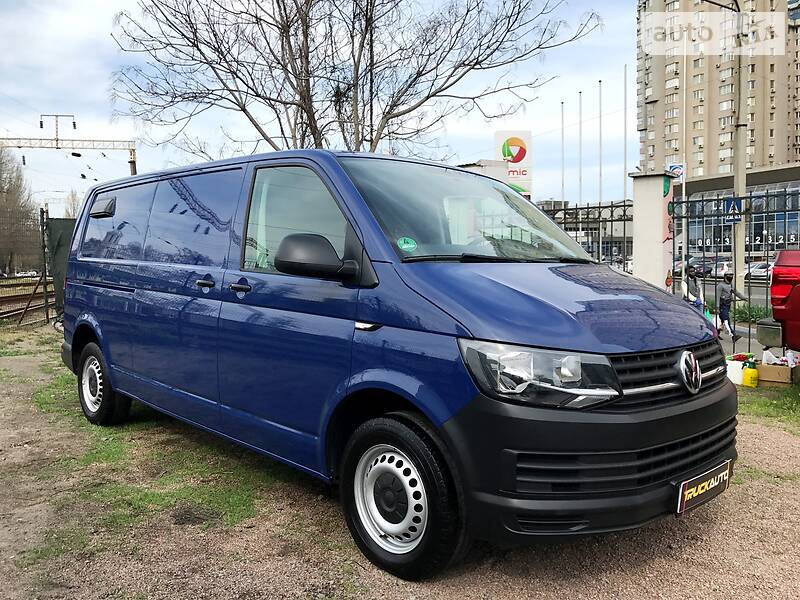 Вантажопасажирський фургон Volkswagen Transporter 2016 в Одесі