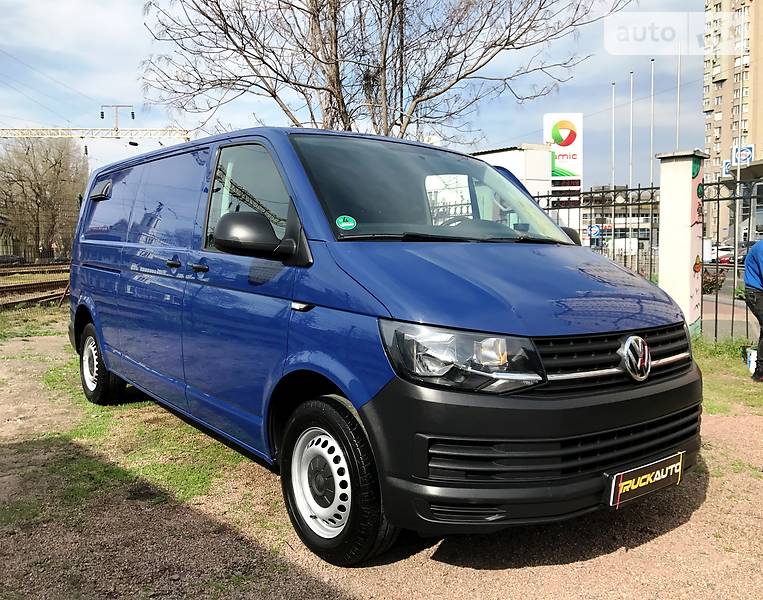 Вантажопасажирський фургон Volkswagen Transporter 2016 в Одесі