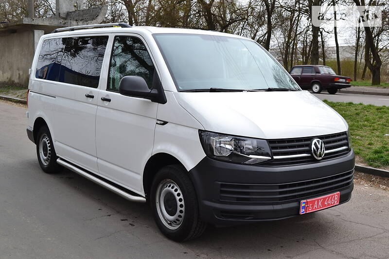 Мінівен Volkswagen Transporter 2015 в 