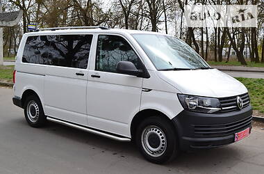 Мінівен Volkswagen Transporter 2015 в 