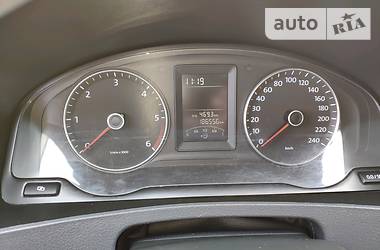 Мінівен Volkswagen Transporter 2010 в 