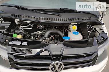 Мінівен Volkswagen Transporter 2010 в 