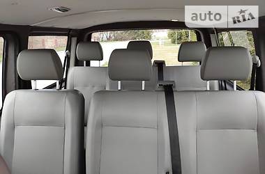 Мінівен Volkswagen Transporter 2010 в 