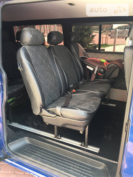 Мінівен Volkswagen Transporter 2004 в Івано-Франківську