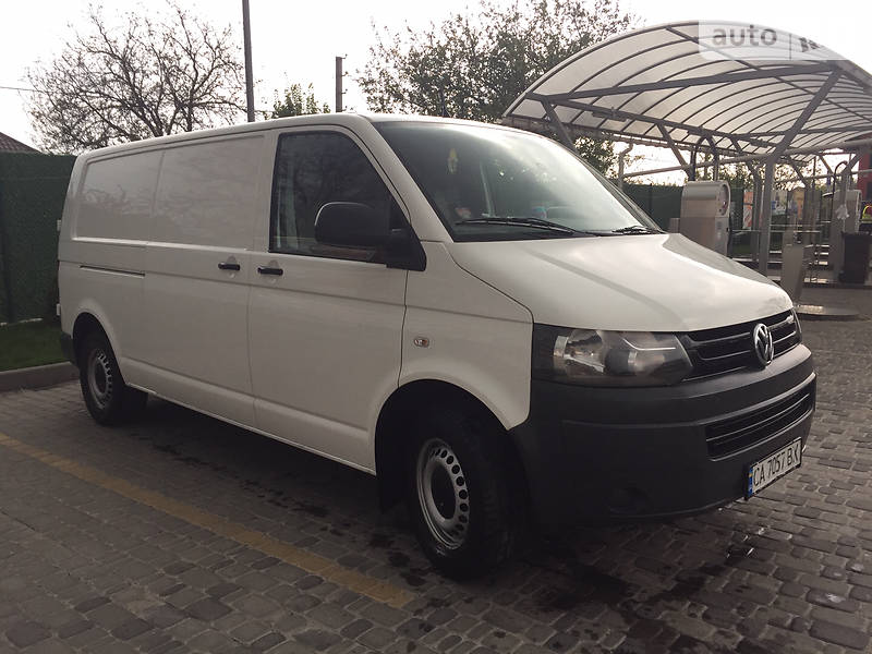 Вантажопасажирський фургон Volkswagen Transporter 2010 в Новгородці