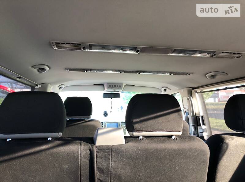 Мінівен Volkswagen Transporter 2006 в Рівному