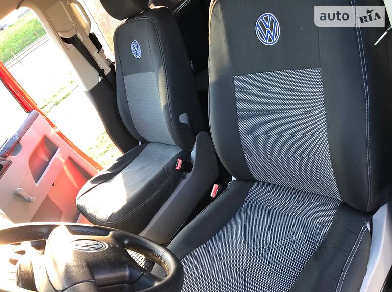 Мінівен Volkswagen Transporter 2006 в Рівному