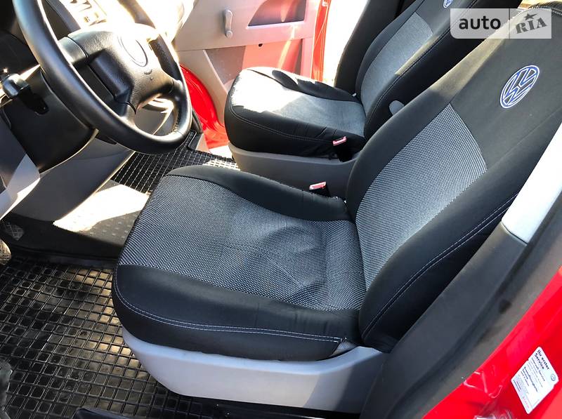Мінівен Volkswagen Transporter 2006 в Рівному