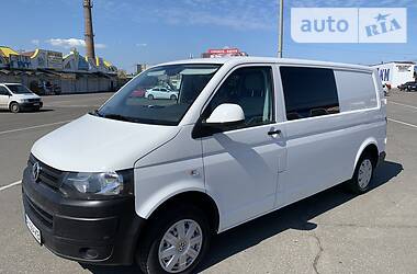 Вантажопасажирський фургон Volkswagen Transporter 2013 в 
