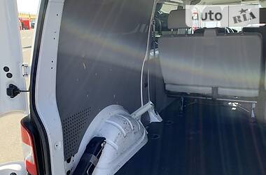 Вантажопасажирський фургон Volkswagen Transporter 2013 в 