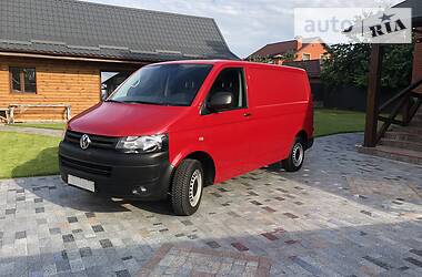 Вантажопасажирський фургон Volkswagen Transporter 2014 в 