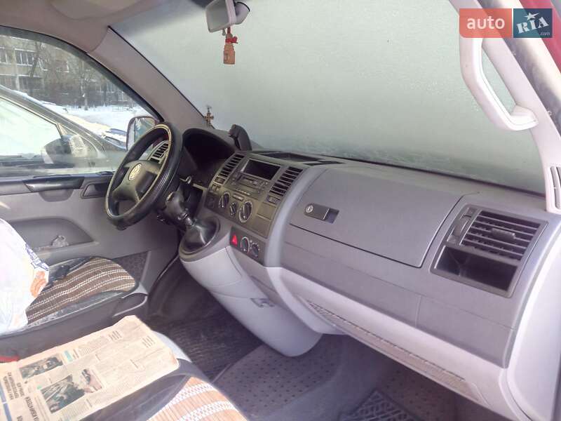 Мінівен Volkswagen Transporter 2004 в Києві фото 6 Мінівен Volkswagen Transporter 2004 в Києві