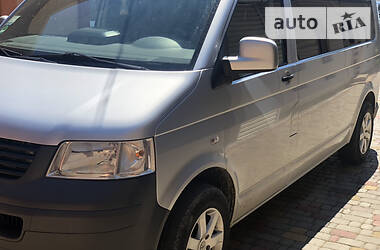 Мінівен Volkswagen Transporter 2009 в Вижниці