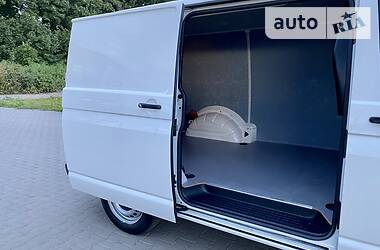 Універсал Volkswagen Transporter 2015 в 