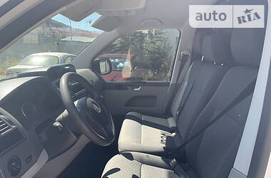 Грузопассажирский фургон Volkswagen Transporter 2013 в Херсоне