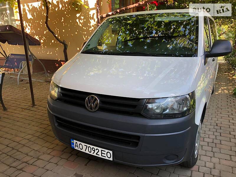 Volkswagen Transporter 2012 в Виноградове
