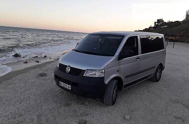 Грузопассажирский фургон Volkswagen Transporter 2006 в Александрие