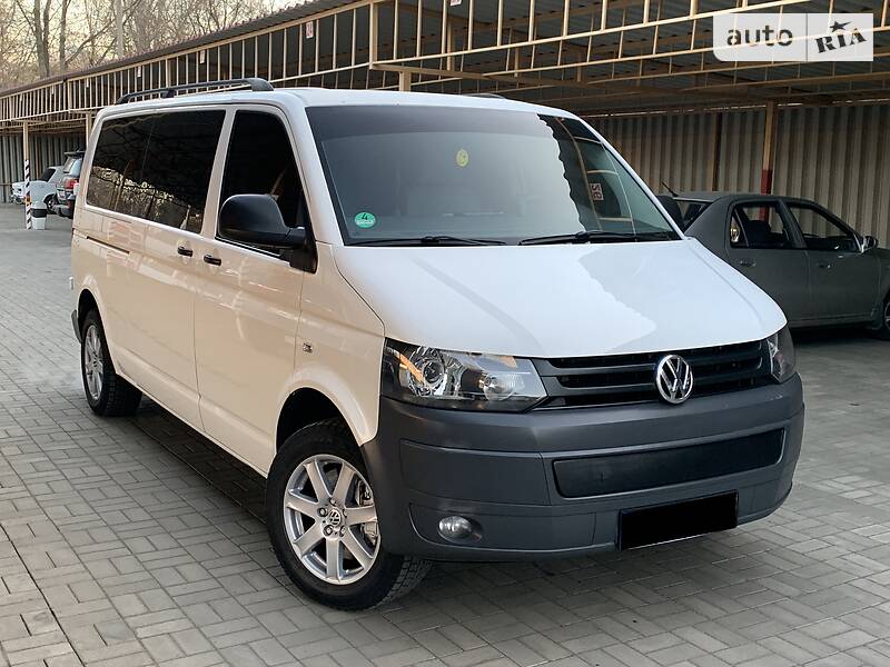 Грузопассажирский фургон Volkswagen Transporter 2010 в Константиновке