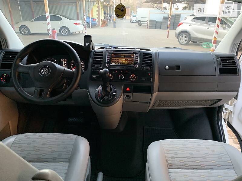 Грузопассажирский фургон Volkswagen Transporter 2010 в Константиновке