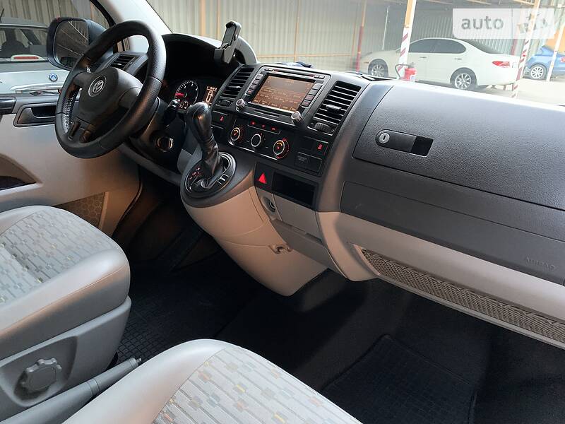 Грузопассажирский фургон Volkswagen Transporter 2010 в Константиновке